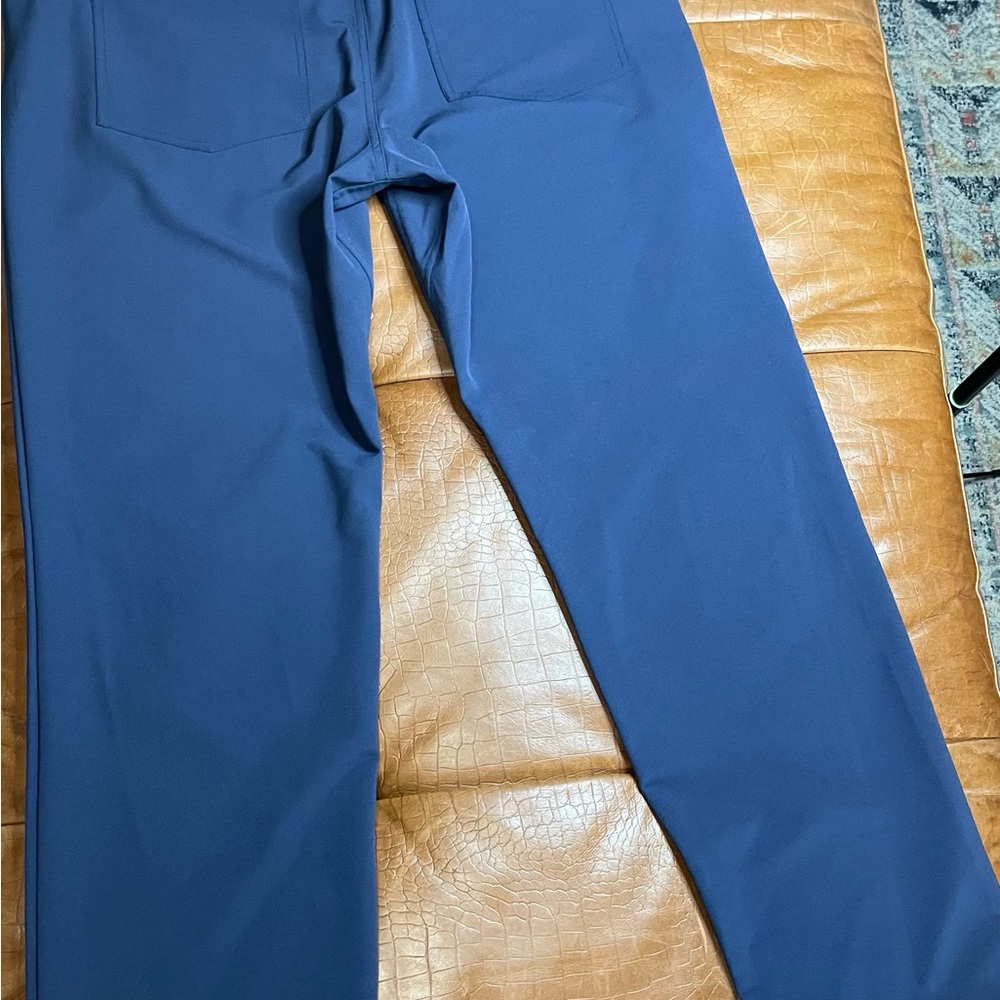 Callaway Men's Blue Golf Pants - Picture 5 of 6